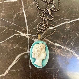 Victorian antique pendant necklace